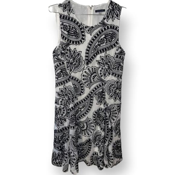 Tommy Hilfiger Sheath Paisley Dress Sz 10 EUC - Picture 1 of 3